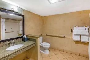 Best Western Plus Raton Hotel - Salle de bain