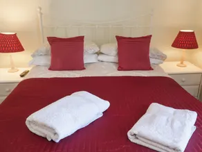 2 bedroomed cottage near quay - Rom