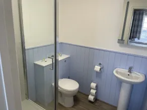 Duke of Cornwall - Baño
