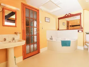 Castle View - Baño