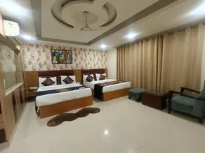 Hotel D'Capitol-Delhi Airport - Quarto