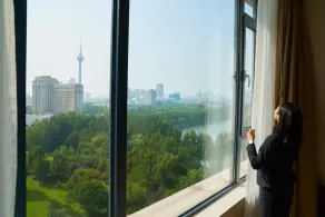 Renaissance Tianjin Lakeview Hotel - Chambre