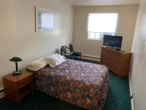 Vivian Motor Hotel - Room