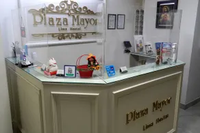 Plaza Mayor Lima - Recepción