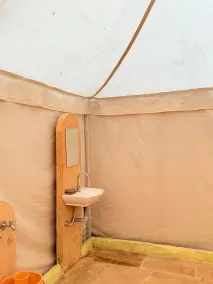 Style Desert Camp With Swimming Pool - Room