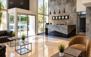 Crown Salamis Hotel - Reception