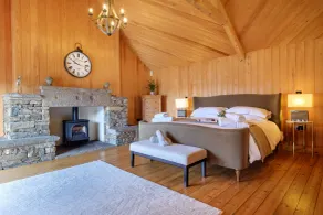 Lilymere Boat House - Room