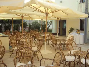 Costa Hotel - Restaurant