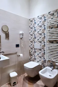 Color Hotel Rimini - Bathroom