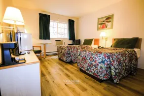 Mountain Host Motor Inn - Rom