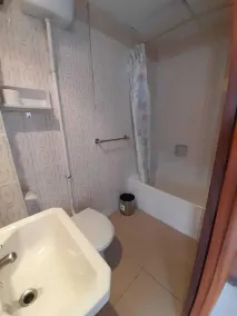 Hostal Blanc Lloret - Badrum