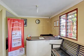 OYO 91353 Hotel Surya Andesa - Réception