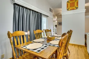 Patio & Courtyard! Elk City Townhome - Innvendig