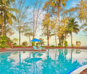 The Resort - Pool
