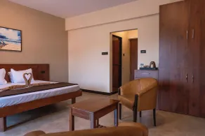 Hotel Holiday Village - Zimmer