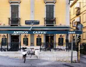 PLEY Cagliari Boutique Suites - Restaurante