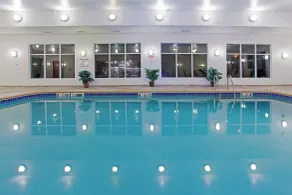 Holiday Inn Express & Suites Buffalo by IHG - Pool