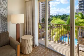 Embassy Suites by Hilton Waikiki Beach Walk - Vue de la chambre
