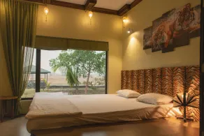 Regenta Resort Aranyaani - Room