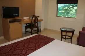 The Lotus Apartment hotel, Burkit Road - Room
