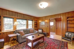 Franconia Escape on Half Acre w/ Fire Pit & Deck! - Interiør