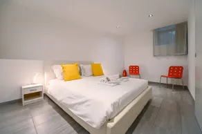 Lake View Suite 86 in Melide - Habitación