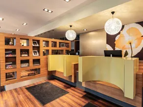 B&B Hotel Essen-Hbf - Lobby