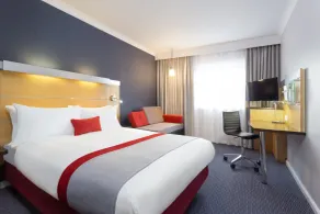 Holiday Inn Express Southampton - M27, J7 by IHG - Room