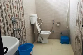 Goroomgo Blue Moon Bhimtal - Bathroom