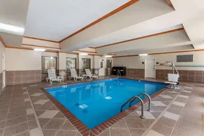 Comfort Inn & Suites El Dorado - Piscine