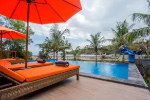 Sea Bridge Villa Ceningan - Pool