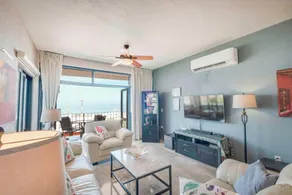 Puerto Vallarta Condo w/ Bay Views + Pool Access! - Interni