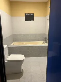Jungle Side Luxury Hotel - Bathroom