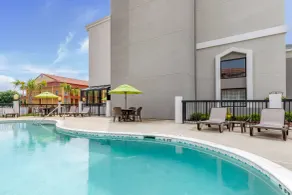 Sleep Inn Orangeburg - Piscine