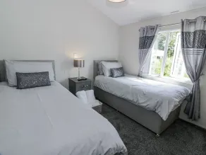 Manor Heights Lodge - Room