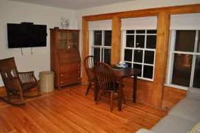 Holman's Heritage Suites - Chambre