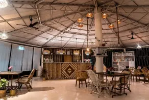 Jamboree Creek Yoga - Restaurant
