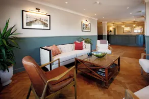 The Albion - Reception