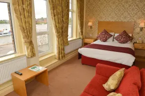 Wherry Hotel - Room