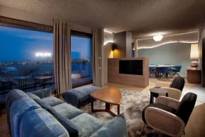 Room 12 - Room