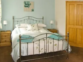 Ty Isaf Penrhyddion - Room