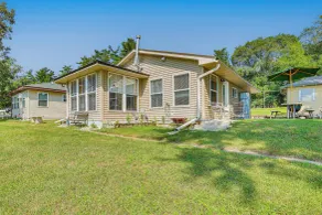 Montello Cabin on Buffalo Lake w/ Dock & Fire Pit! - Innvendig