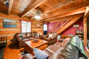 3 Mi to Lake! Mammoth Cave Cabin w/ Fire Pit - Innvendig