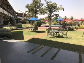 Regenta Resort Soma Vine Village Nashik - Restaurant