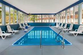 Days Inn by Wyndham Albion - Basseng
