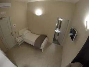 Up Hotel - Room