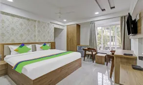Treebo Chandraprasth Residency - Room