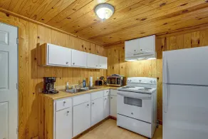 Clarkson Cabin - 17 Mi to Mammoth Cave Natl Park! - Innvendig