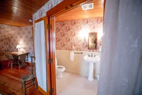 Round Barn Farm B & B Event Center - Salle de bain