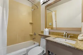 Comfort Inn Staten Island - Chambre